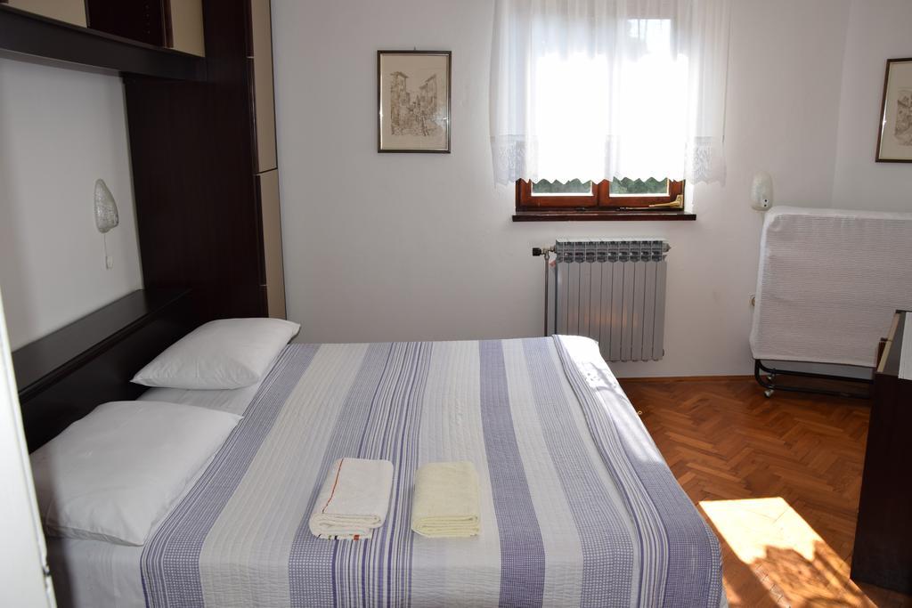 Apartment Marija With Terrace Brseč المظهر الخارجي الصورة